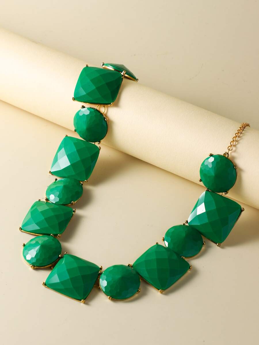 Vòng cổ trang trí hình học - màu xanh lá - Xem 1