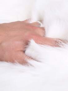 1入組柔軟毛絨小地毯厚毛絨地毯適用於客廳和臥室地板家居裝飾