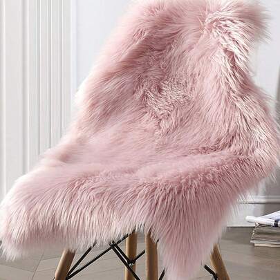 1pc Faux Wool Irregular Shaped Carpet, Modern Minimalist Indoor Rug, Woven Knitted Soft Fluffy Small Rug, Easy To Clean And Store, Suitable For Living Room, Bedroom, Chair, Sofa, Bedside, Vanity, Home Decor, Ins Style, All Season