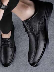 1 Pair Men's Genuine Leather Dress Shoes, Thick Sole Anti-Slip Durable Business Casual Loafers, Run Small By 1 Size - Black - View 3