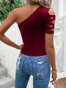 SHEIN LUNE 單肩交叉鏤空T恤 - 酒紅色 - 查看 2