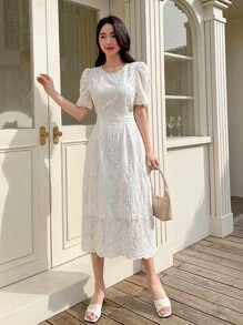 DAZY 素色泡泡袖蕾絲連衣裙 - 米色 - 查看 2