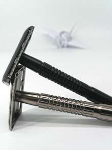 1 pieza Hombres de acero inoxidable Cuchilla de afeitar & 1 pieza Cepillo de limpieza - Negro - Ver 4