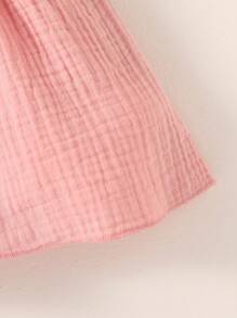 SHEIN Recién nacido Bebé con encaje en contraste ribete con fruncido con lazo delantero Vestido con Accesorio Diadema - Rosa coral - Ver 3