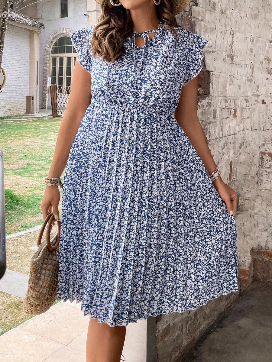 SHEIN Clasi 大碼碎花繫帶領百褶下擺連衣裙 - 藍白色 - 查看 1