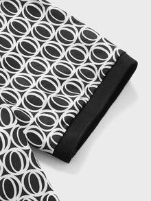 Manfinity Men Allover Print Contrast Trim Polo Shirt - Black and White - View 3