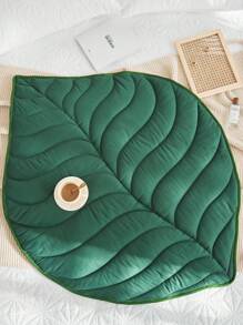 Leaf Shaped Blanket - Dark Green - View 1