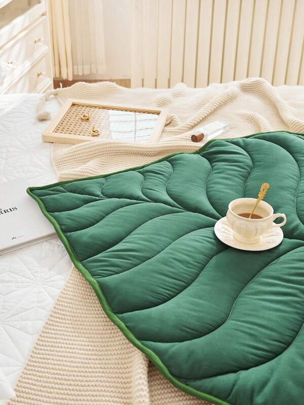 Leaf Shaped Blanket SHEIN UK