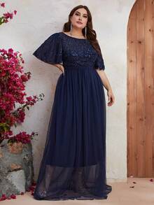 YISIKADO Plus Contrast Sequin Mesh Overlay Maxi Formal Dress - Navy Blue - View 4
