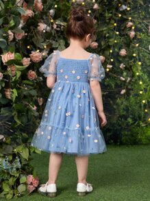 SHEIN Toddler Girls Floral Embroidery Mesh Overlay Dress - Blue - View 2