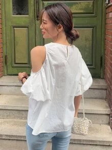 DAZY Chất rắn Cổ không đối xứng Cắt bỏ vai Áo sơ mi - trắng - Xem 2
