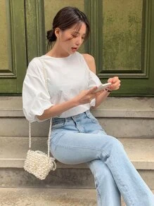 DAZY Chất rắn Cổ không đối xứng Cắt bỏ vai Áo sơ mi - trắng - Xem 4