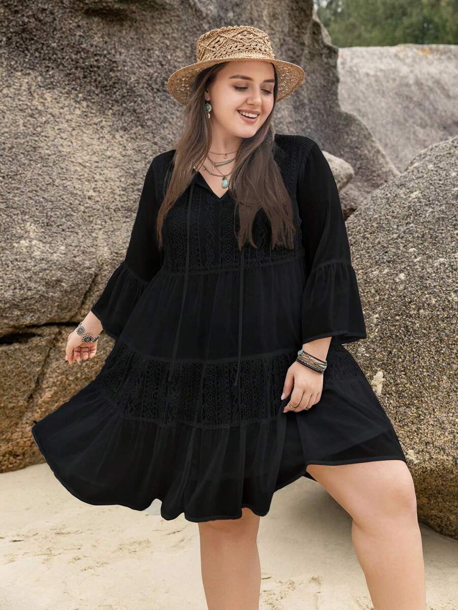 Rusttydustty 大碼可愛蕾絲拼接 荷葉邊純色連衣裙 - 黑色 - 查看 1