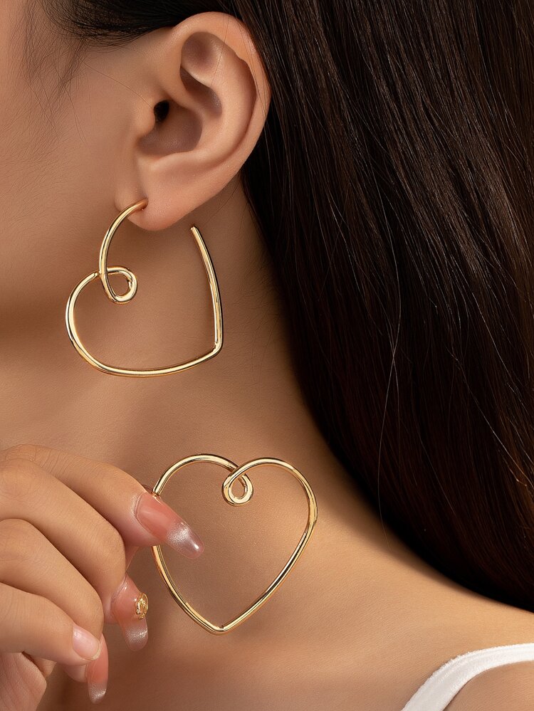 1 Pair Fashionable Hollow Heart Twist Personalized Earrings For Women