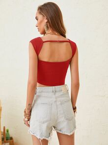 Rusttydustty Crop Top mit eckigem Ausschnitt, Rippenstrick - Rot - Übersicht 2