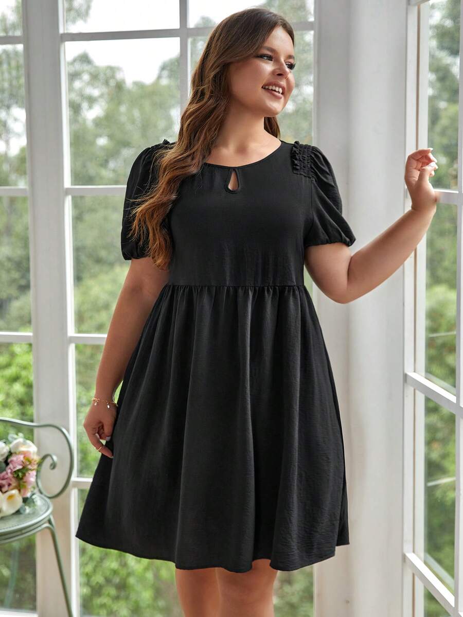 SHEIN Frenchy Plus Keyhole Neckline Puff Sleeve Smock Dress - Black - View 1