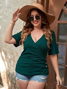 SHEIN LUNE Plus Button Detail Ruched Side Tee - Dark Green - View 4