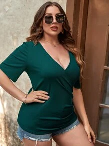 SHEIN LUNE Plus Button Detail Ruched Side Tee - Dark Green - View 6