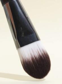 1pc Foundation Brush - Black - View 3