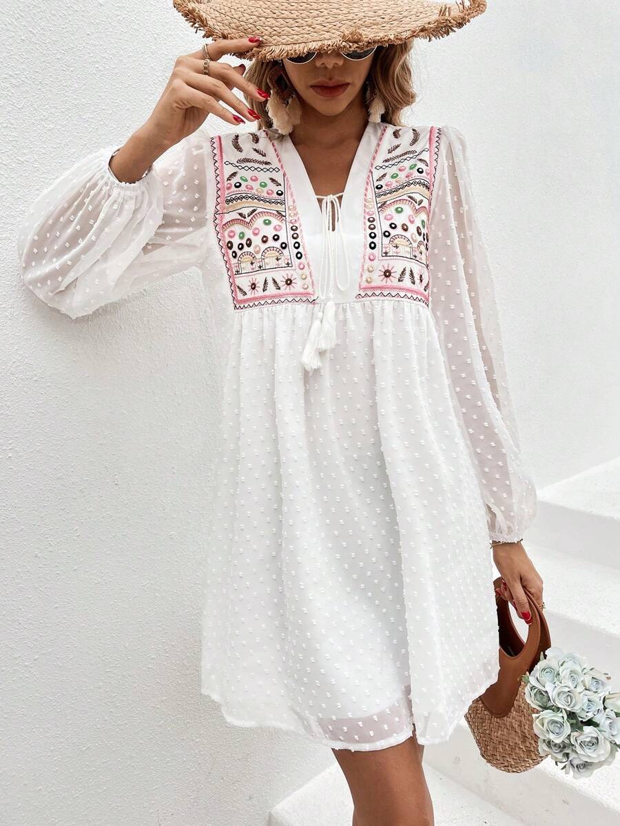 SHEIN VCAY 圓點刺繡細節燈籠袖洋裝 - 白色 - 查看 1