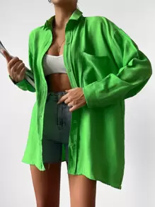 RueChic Solid Drop Shoulder Pocket Patched Button Up Oversized Shirt - màu xanh lá - Xem 1