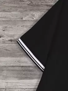 Manfinity Homme Men Horse Print Striped Trim Tee, Black Men T Shirts Pack - Black - View 3