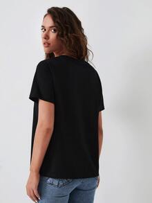 Cottnline Heart Embroidery V Neck Tee - màu đen - Xem 2