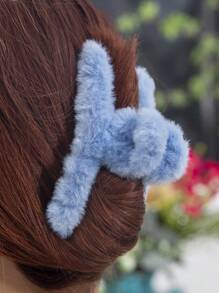 4pcs Solid Fuzzy Hair Clip Cute Claw Clips Hair Claws Hair Barrettes