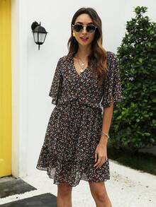 Ditsy Floral Print Ruffle Hem Dress