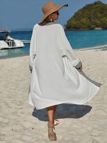 EURMUSE Contrast Trim Batwing Sleeve Belted Kimono, For Summer Beach Vacation - White - View 2