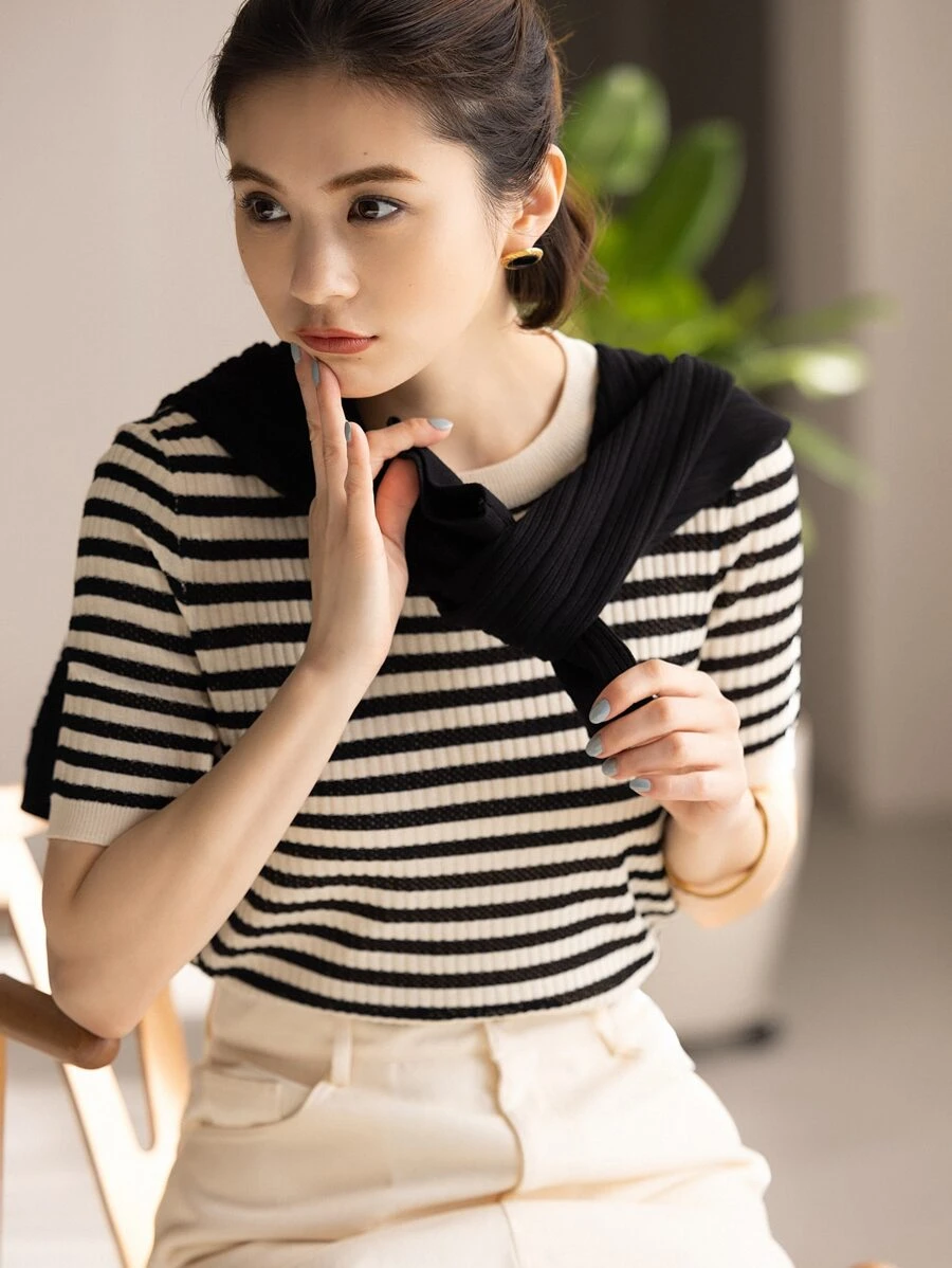 DAZY 1件條紋圖案針織上衣 - 彩色 - 查看 1