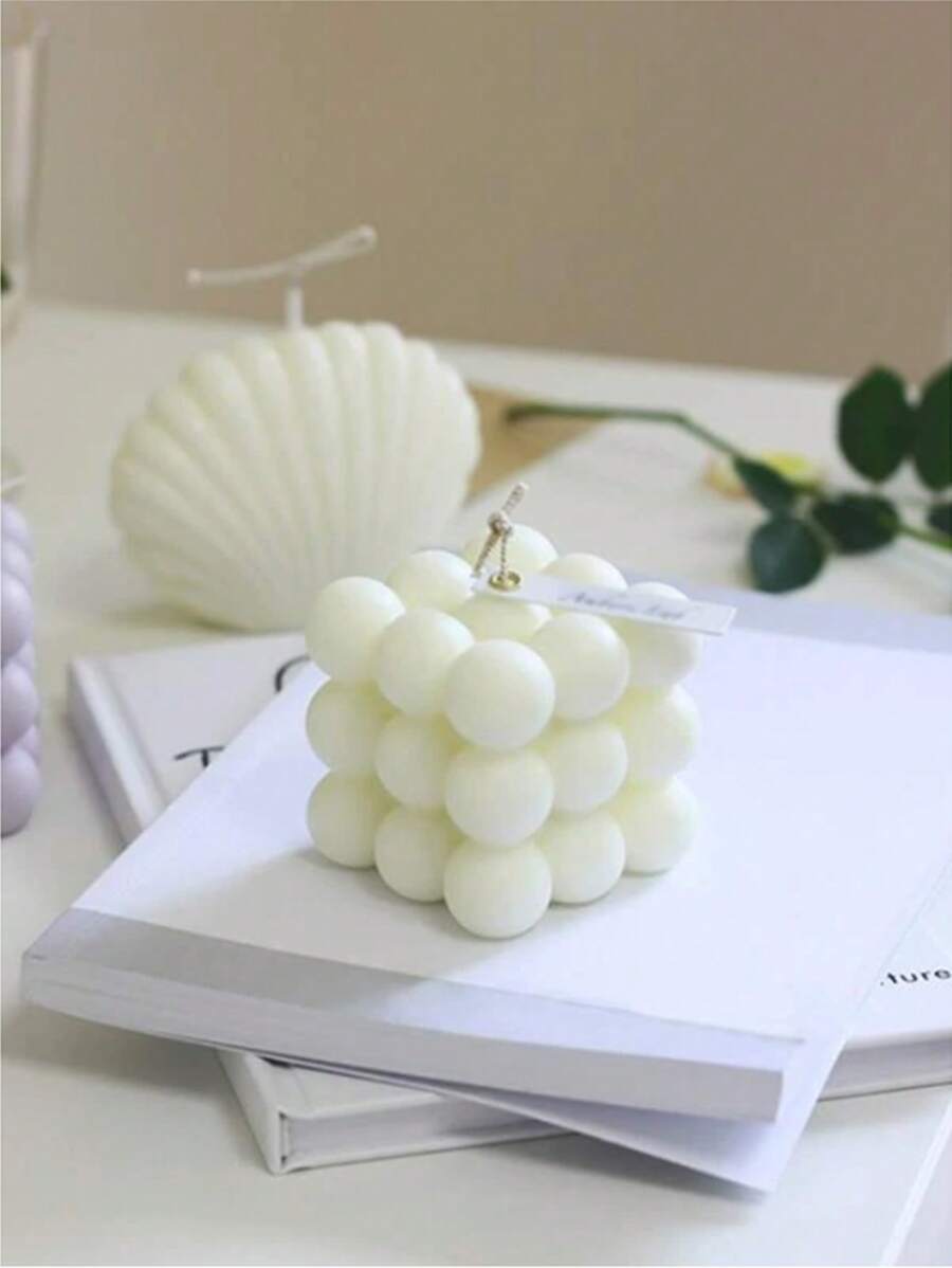 1入組蠟蠟燭,現代立方體設計蠟燭 - 白色 - 查看 1