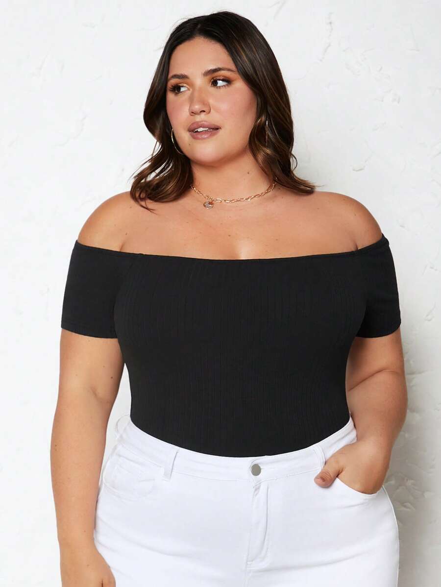 SHEIN BASICS 加肥型露肩帶肋編織連身衣 - 黑色 - 查看 1