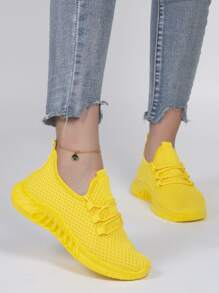 Giày thể thao nữ nhẹ, thoải mái và thoáng khí với mũi tròn, dây giày nhiều màu sắc và lý tưởng khi lái xe, mùa xuân - Màu vàng - Xem 4