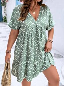 SHEIN VCAY Plus Dalmatian Print Batwing Sleeve Ruffle Hem Smock Dress - Green - View 3
