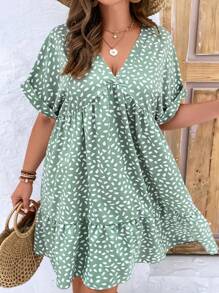 SHEIN VCAY Plus Dalmatian Print Batwing Sleeve Ruffle Hem Smock Dress - Green - View 4
