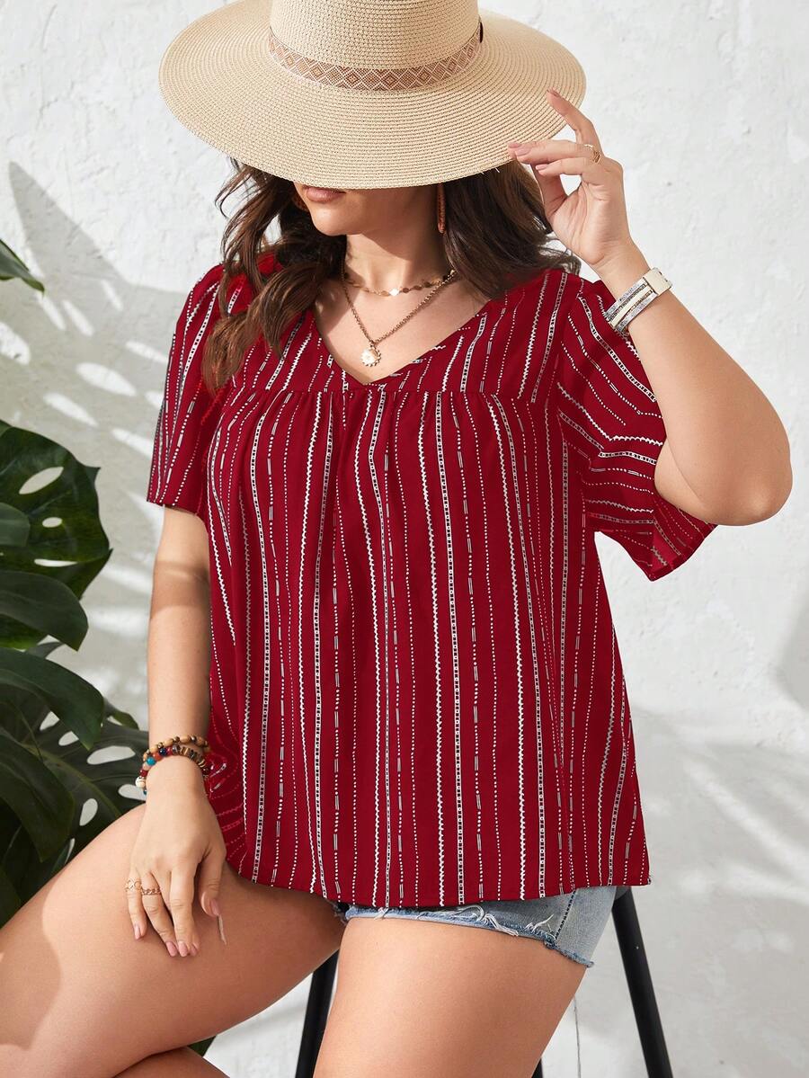 SHEIN LUNE Plus Geo Print V Neck Blouse - Burgundy - View 1