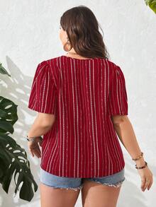 SHEIN LUNE Plus Geo Print V Neck Blouse - Burgundy - View 2