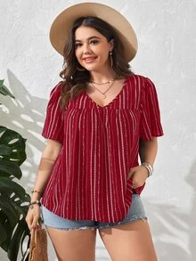 SHEIN LUNE Plus Geo Print V Neck Blouse - Burgundy - View 3