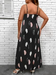 SHEIN LUNE 大碼羽毛印花吊帶連衣裙 - 黑色 - 查看 2