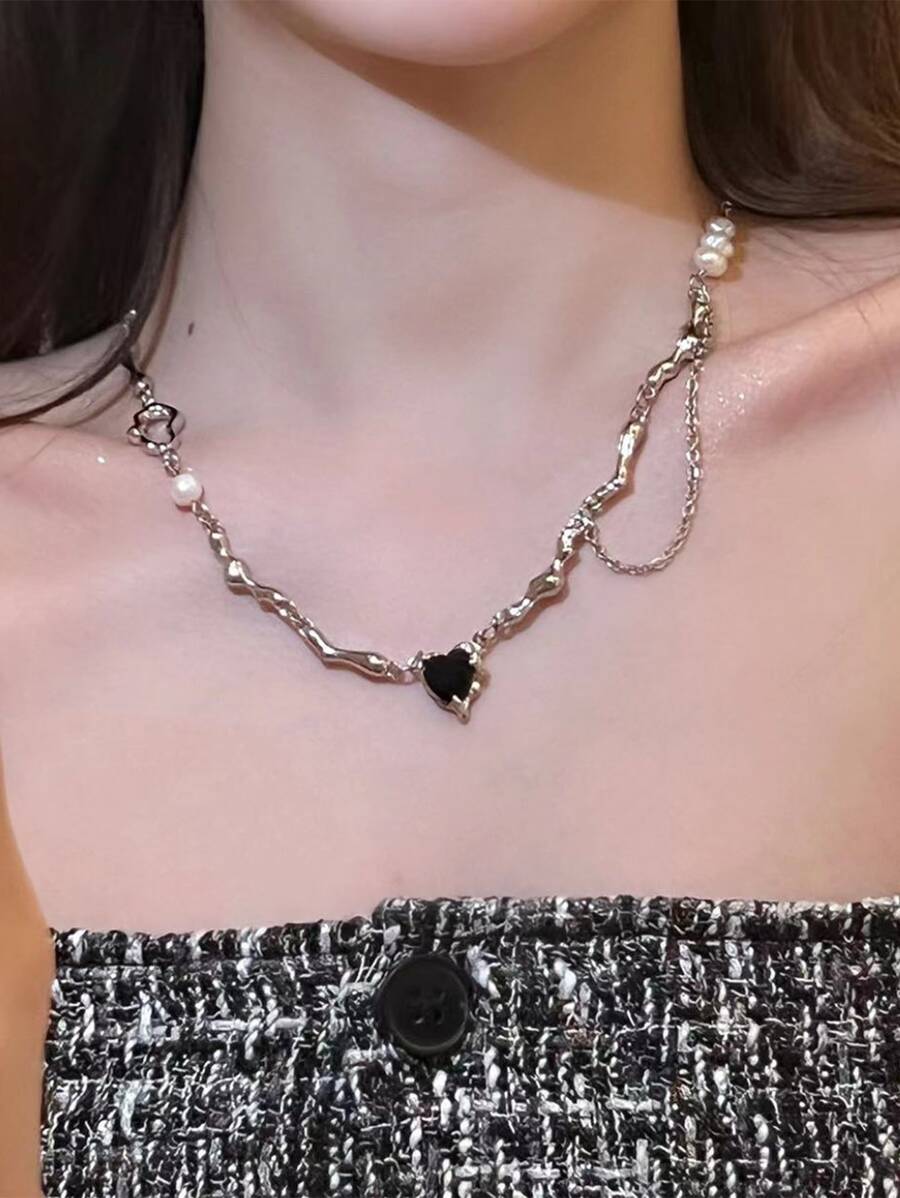 1 Máy Tính Thời Trang Hợp Kim Kẽm Đính Đá Cubic Zirconia Trái Tim & Ngọc Trai Giả Trang Trí Vòng Đeo Cổ Cho Nữ Trang Trí Hàng Ngày - màu đen - Xem 1