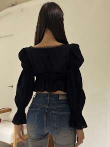 DAZY 雞心領口前打結荷葉邊短款襯衫 - 黑色 - 查看 2