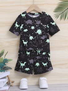 SHEIN T-Shirt und Shorts mit reflektierendem Dinosaurier Muster für kleine Jungen