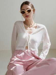 SHEIN Letter Graphic Drop Shoulder Crop Top