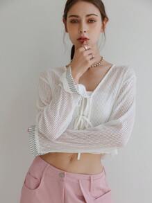 SHEIN Letter Graphic Drop Shoulder Crop Top