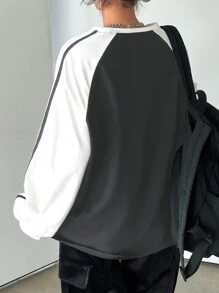 DAZY Two Tone Letter Graphic Raglan Sleeve Tee - Dark Grey - View 2