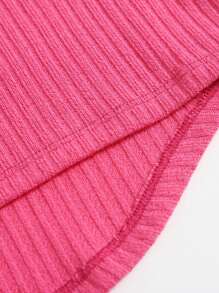 SHEIN EZwear Top na ramiączka z asymetrycznym wykończeniem