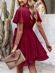 SHEIN Holidaya 蝴蝶袖两层下摆系带连衣裙 酒红色女装 - 酒紅色 - 查看 2