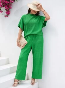 SHEIN de cuello alto de manga murciélago Camiseta & Pantalones de pierna ancha - Verde - Ver 1