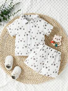 嬰兒卡通圖案襯衫和短褲